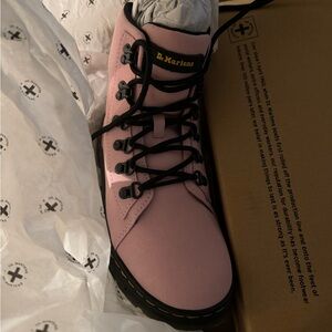 Pink Comb DOCS size 7 brand new